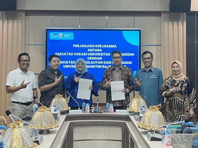 Penandatanganan Perjanjian Kerjasama Antara FIKP UMRAH dan Fakultas Vokasi Universitas Hasanuddin