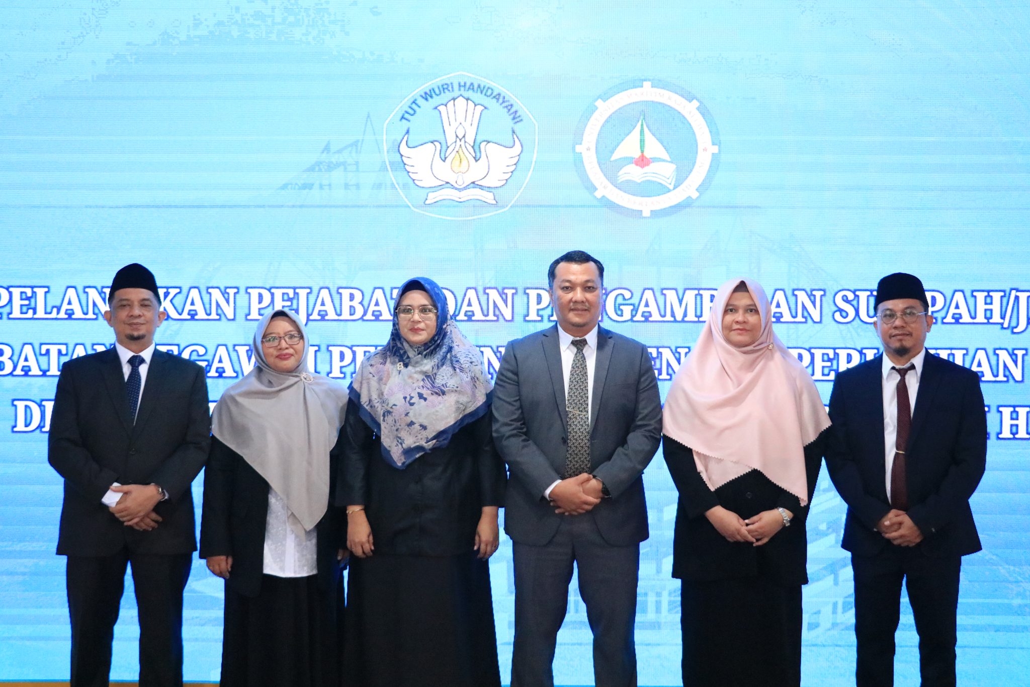 Read more about the article FIKP UMRAH Sambut Dekan Baru, Perkuat Komitmen Menuju Pusat Kecemerlangan Maritim ASEAN